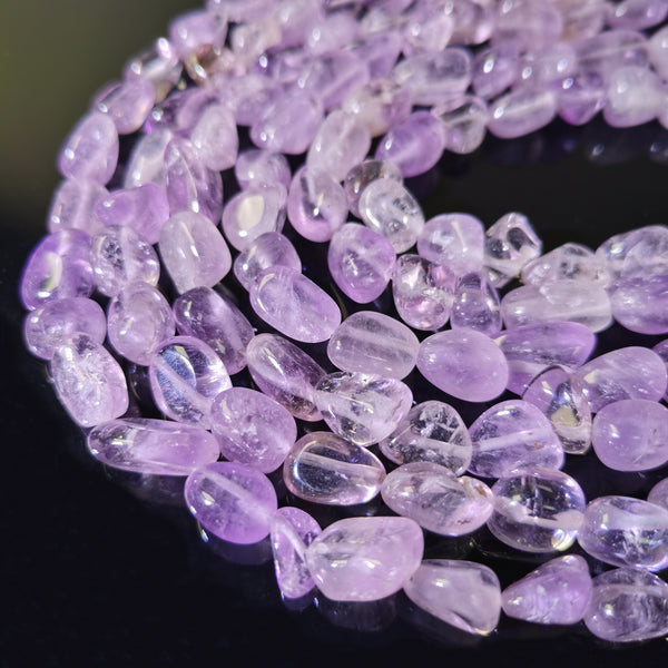 Presentski Irregular Crystal Beads (One Strand Over 40 Beads)