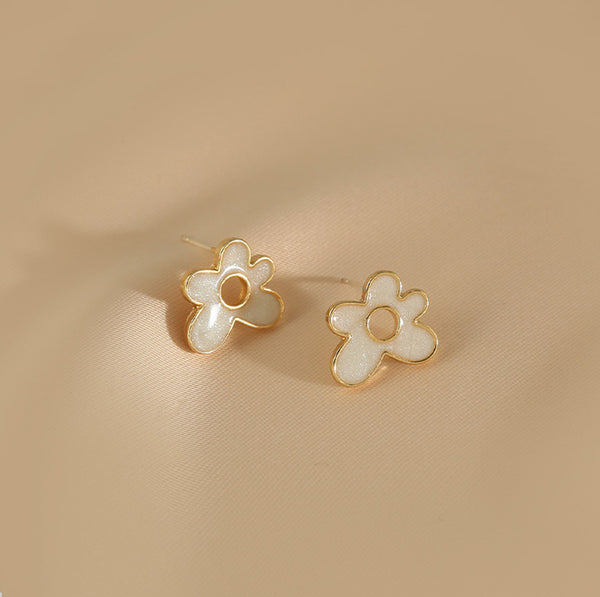 Presentski Flower Simple Style Earrings Fashion Tiny Style