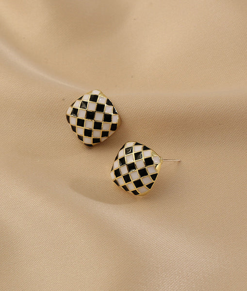 Presentski Checkerboard Fashion Stud Earrings