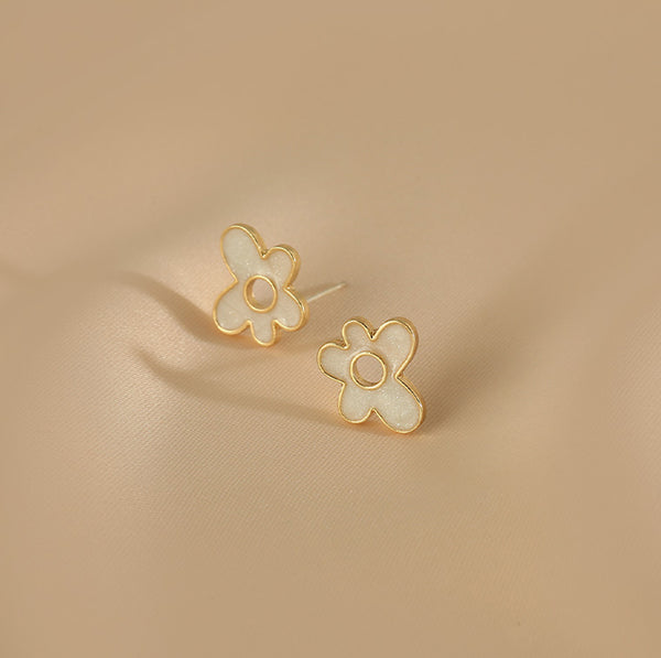 Presentski Flower Simple Style Earrings Fashion Tiny Style