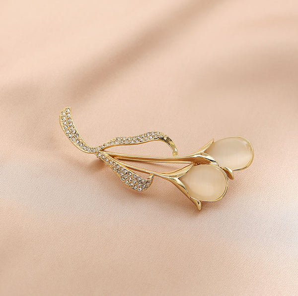 Presentski Opal Crystal Tulips Brooch Golden Color