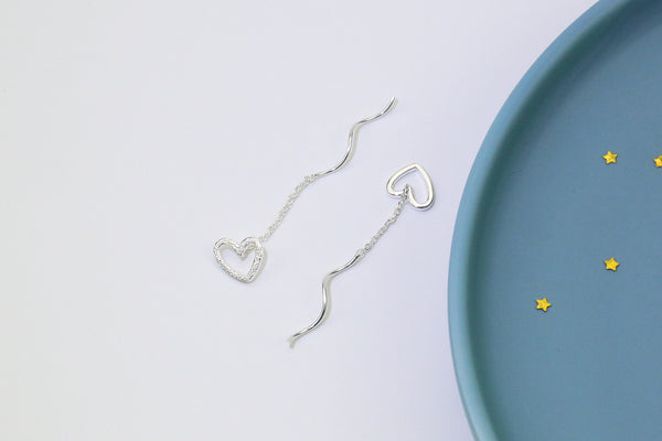 [TE077] Presentski Hollow Heart Shape Ear Threads Dangle Earrings