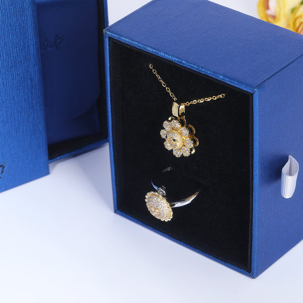 Presentski Simle Flower Spinner Necklace and Ring Set with Gift Box T2SP002