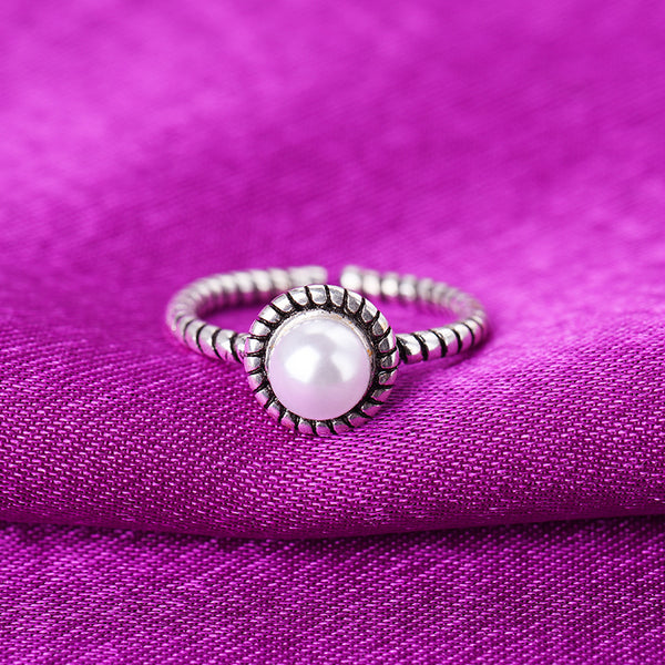 [TR042] Presentski Pearl Open Ring Adjustable Size Simple Style