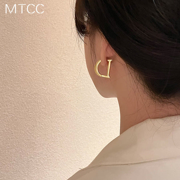 Presentski Metal D-letter Earrings Geometric Simple Earrings TE045