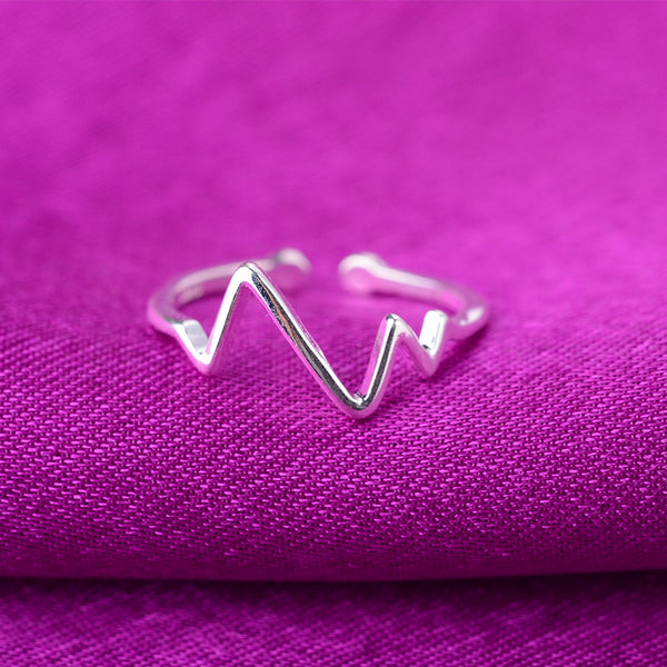 [TR052] Presentski Wave Ring Adjustable Size Simple Style