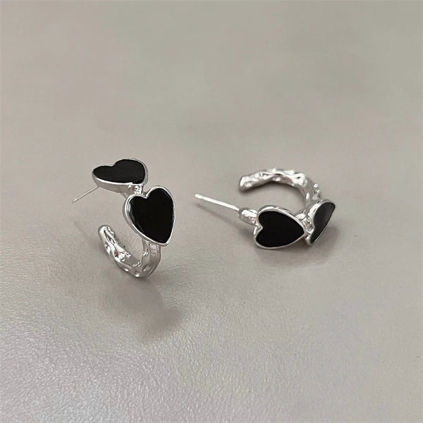 Presentski Black Heart Earrings Personality Cool Style Retro Earrings TE046