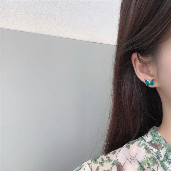 Presentski Flexible Butterfly Earrings Oil Painting Style Gentle Temperament Simple Female Earrings TE049