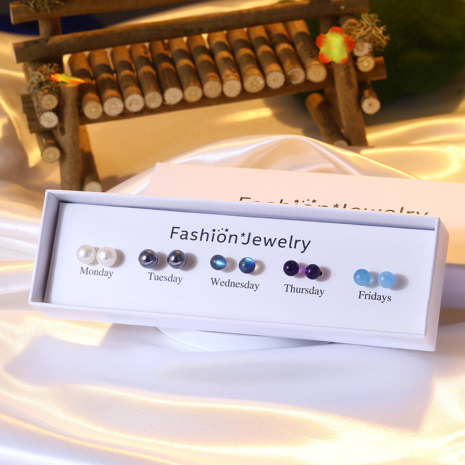 Presentski Choose Any One Ball Stud Earrings in Live