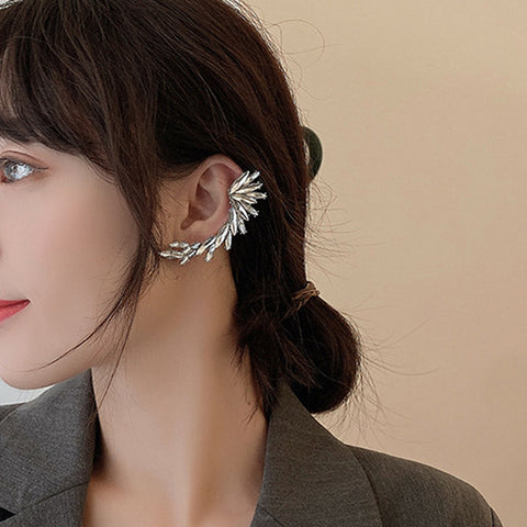 [TE270] Presentski Spirit Earbone Clip Shiny Wing Earrings