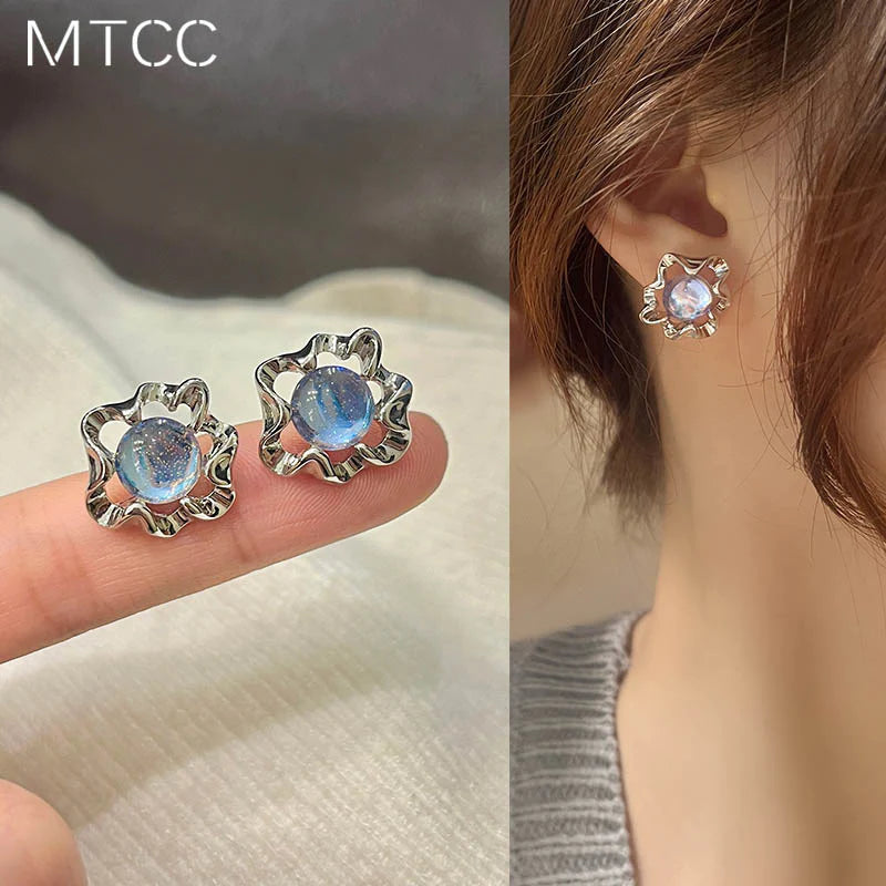 Presentski Irregular Moonstone Earrings TE065