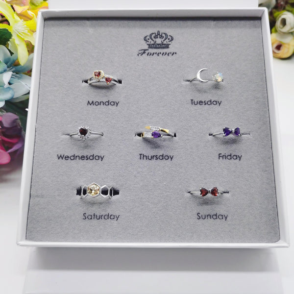 Presentski Choose Any One Adjustable Ring in Live