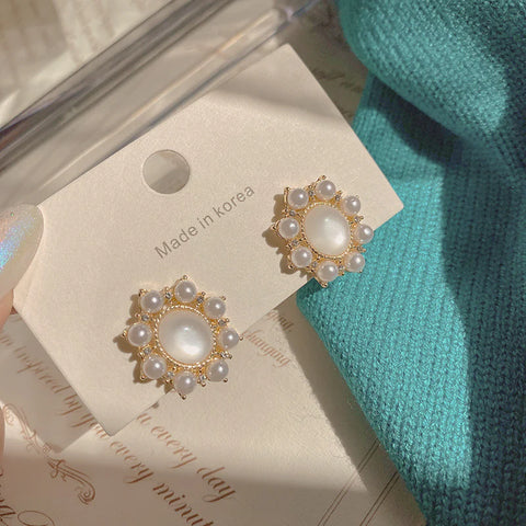 Presentski Opal Earrings Women's Simple Personality Pearl Small Earrings TE003