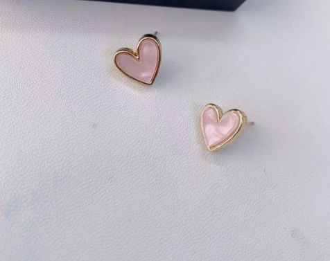 [TE222] Presentski Love Earrings Feminine Temperament Small Delicate Earrings