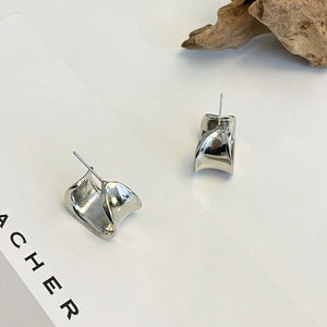 [TE244] Presentski Temperament Wide-face C-shaped Earrings Women's Fashionable Metal Simple Earrings