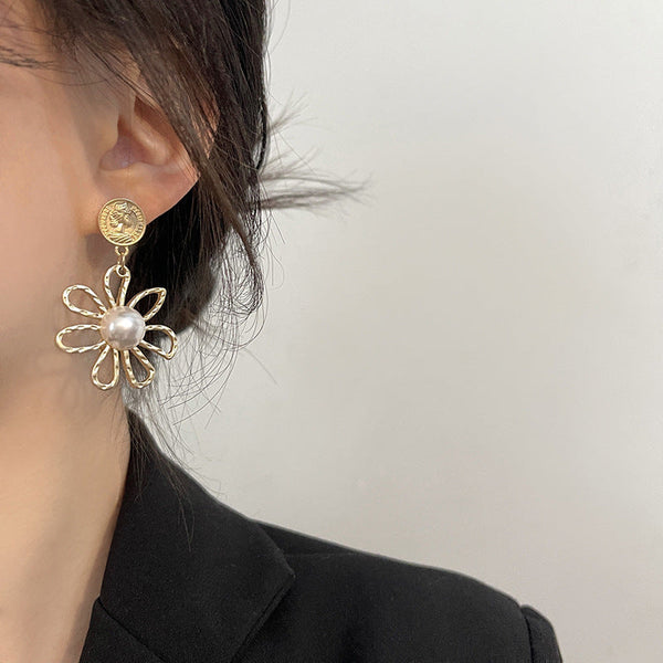 [TE252] Presentski Vintage Flower Earrings Women's Simple Temperament Personality Earrings