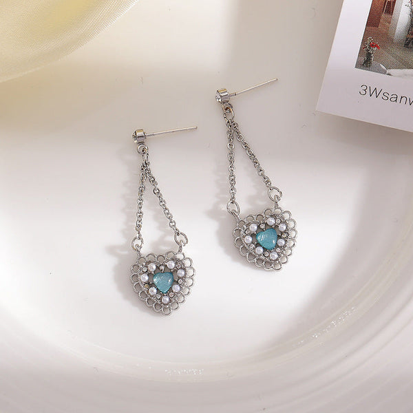 [TE282] Presentski Love Shaped Earrings Personality Simple Temperament Long Earrings