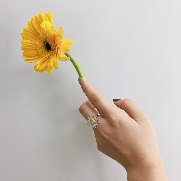 Daisy Flower Sterling Silver Yellow Engagement Ring