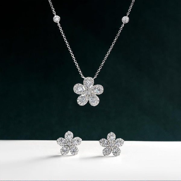 Lucky Flowers Round Cut Sterling Silver Necklace