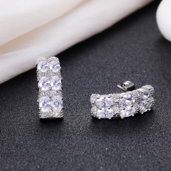 Presentski Elegant Cuff Wrap Stud Earrings