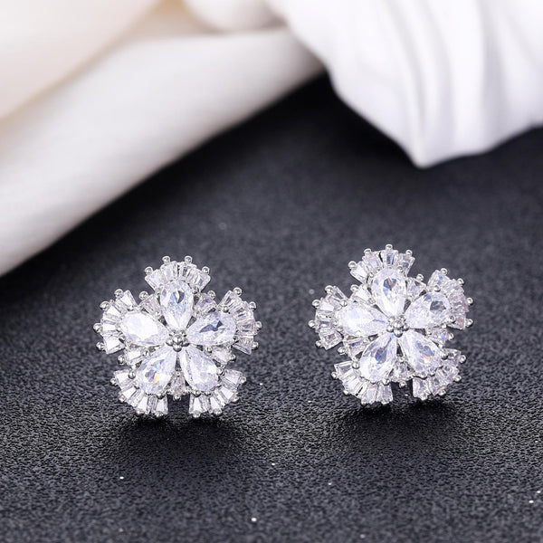 Presentski Simple Flower Stud Earrings Daily Accessories