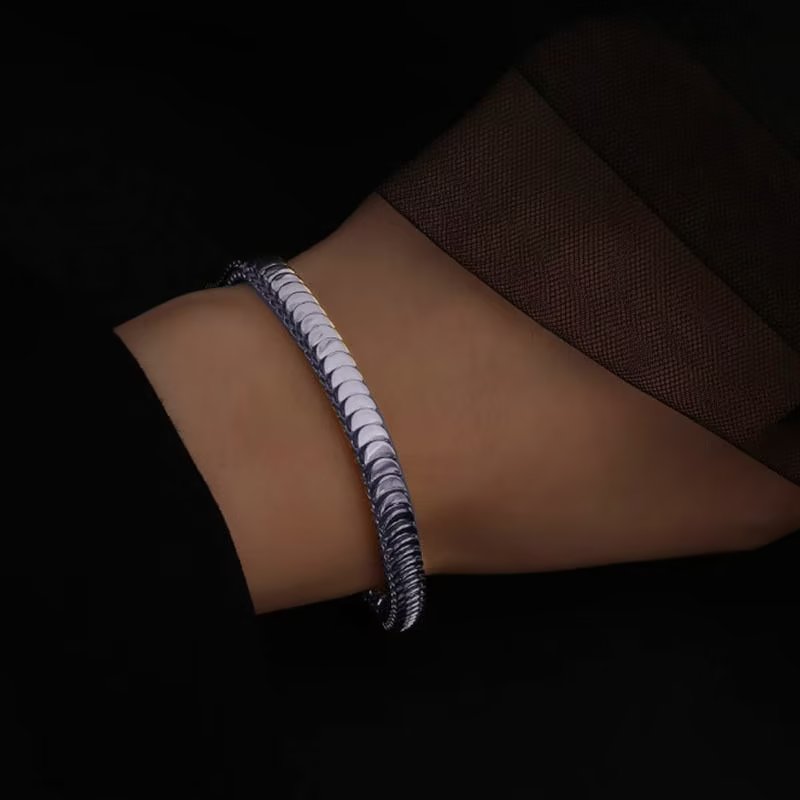 [TB044] Presentski Shiny Personality Fish Scale Ripple Bracelet For Women