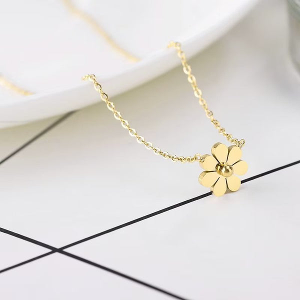 [TN123] Presentski Simple Versatile Daisy Pendant Necklace for Women