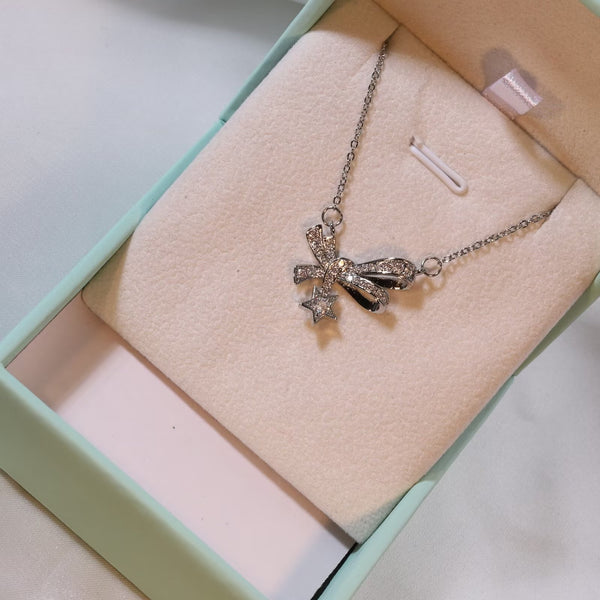 [TN116] Presentski Sparkling Bow Star Pendant Necklace