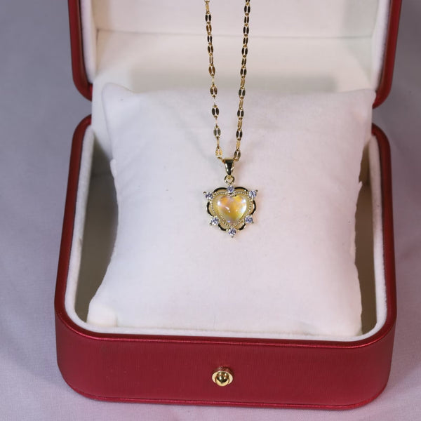 [TN111] Presentski Shiny Heart-shaped Love Pendant Necklace