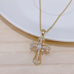 Presentski Shiny Dazzling Cross Pendant Necklace TN033